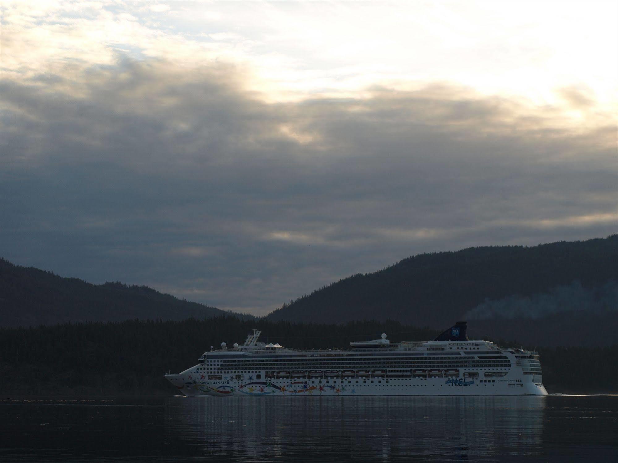 Oyster Bay Resort Campbell River Exterior foto